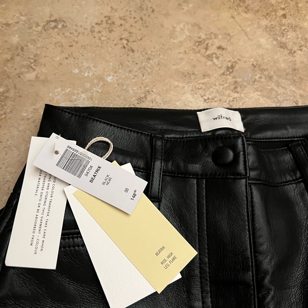 Aritzia Wilfred Black Leather Pants 00